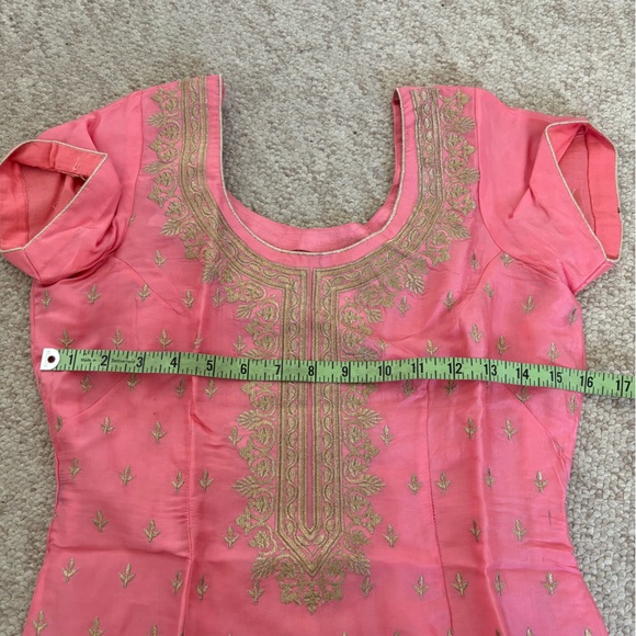 Pink Salwaar Kameez - Picture 6 of 7
